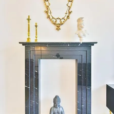 Diplomatic Haven By Lmg Apartament *