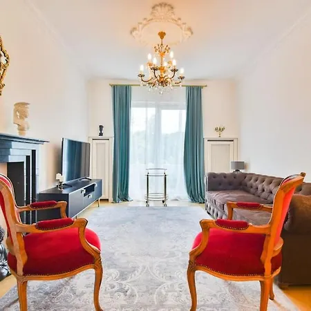 Apartment Diplomatic Haven By Lmg *